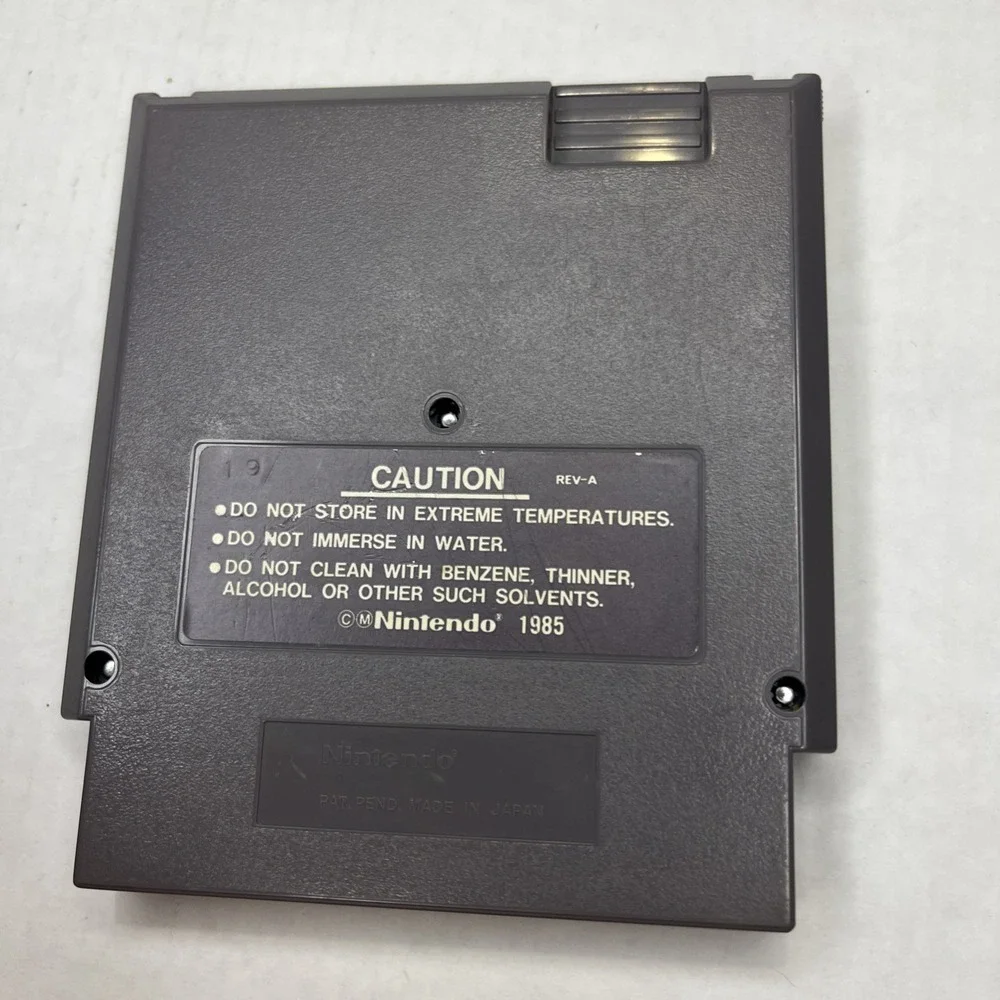 Dr. Mario - Nintendo Entertainment System NES 1985